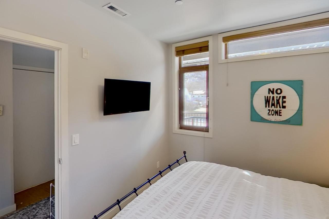 Sunny Shores 310